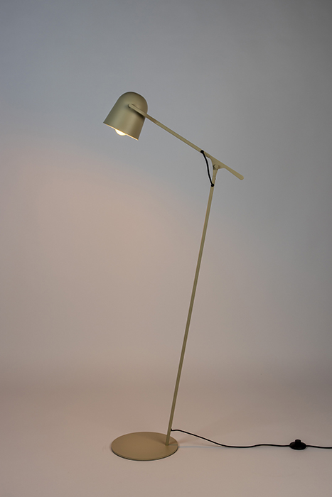 Zuiver Lau moderná stojanová lampa 10