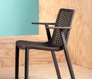 Barcelona DD Netkat dizajnová stolička 1
